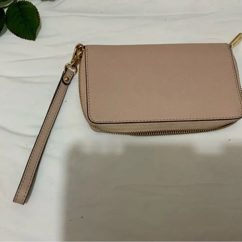 Michael Kors  Pink Studded heart  Design Zip Around Leather Wallet